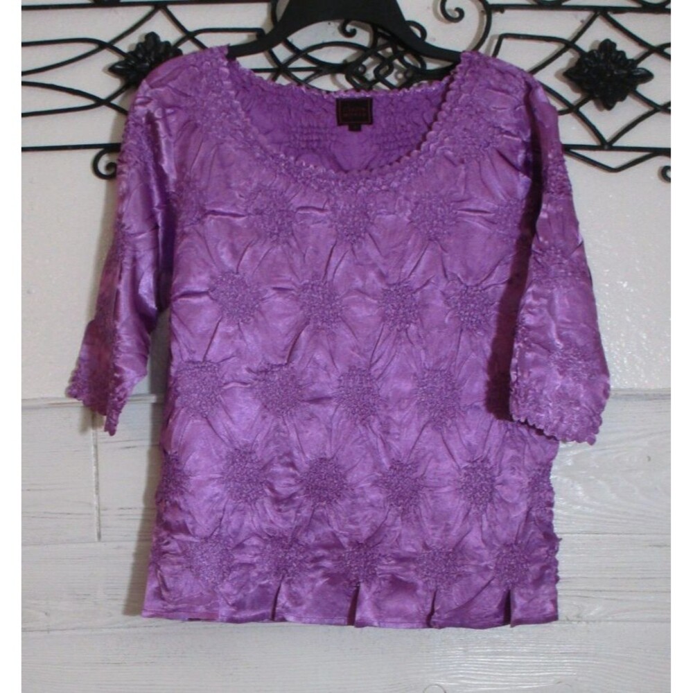 Y2K Colour Works Top Women Short Sleeve Satin Knit Top Size L Round Neck